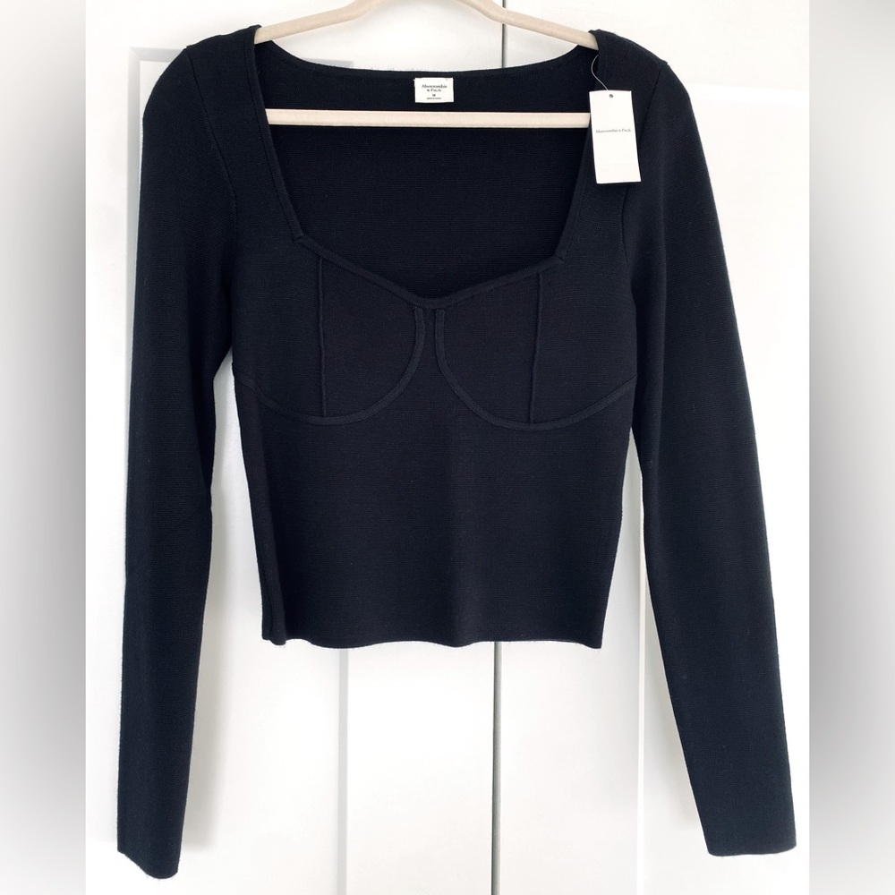 SOLD DO NOT BUY NWT A&F Black Long-sleeve Corset Bust Knit Sweater size M